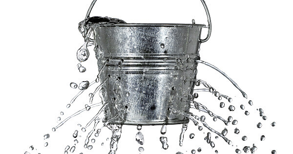 Bottleneck-concentrated strategy - a global perspective